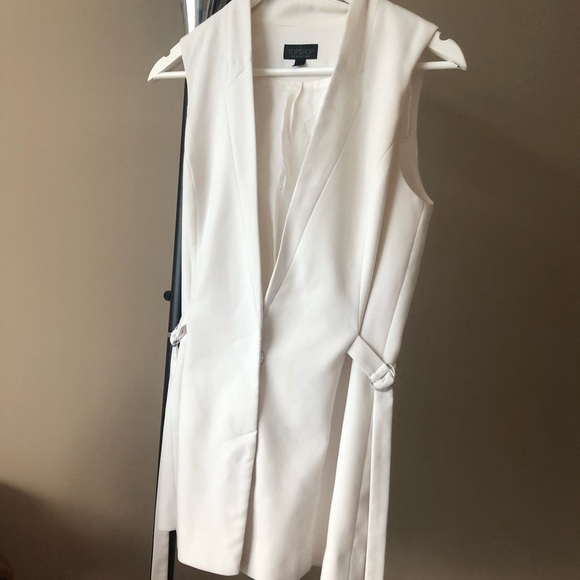 🐿 Gorgeous TopShop Sleeveless off White Vest Size 4 US Made in Romania🐿 - Picture 2 of 12
